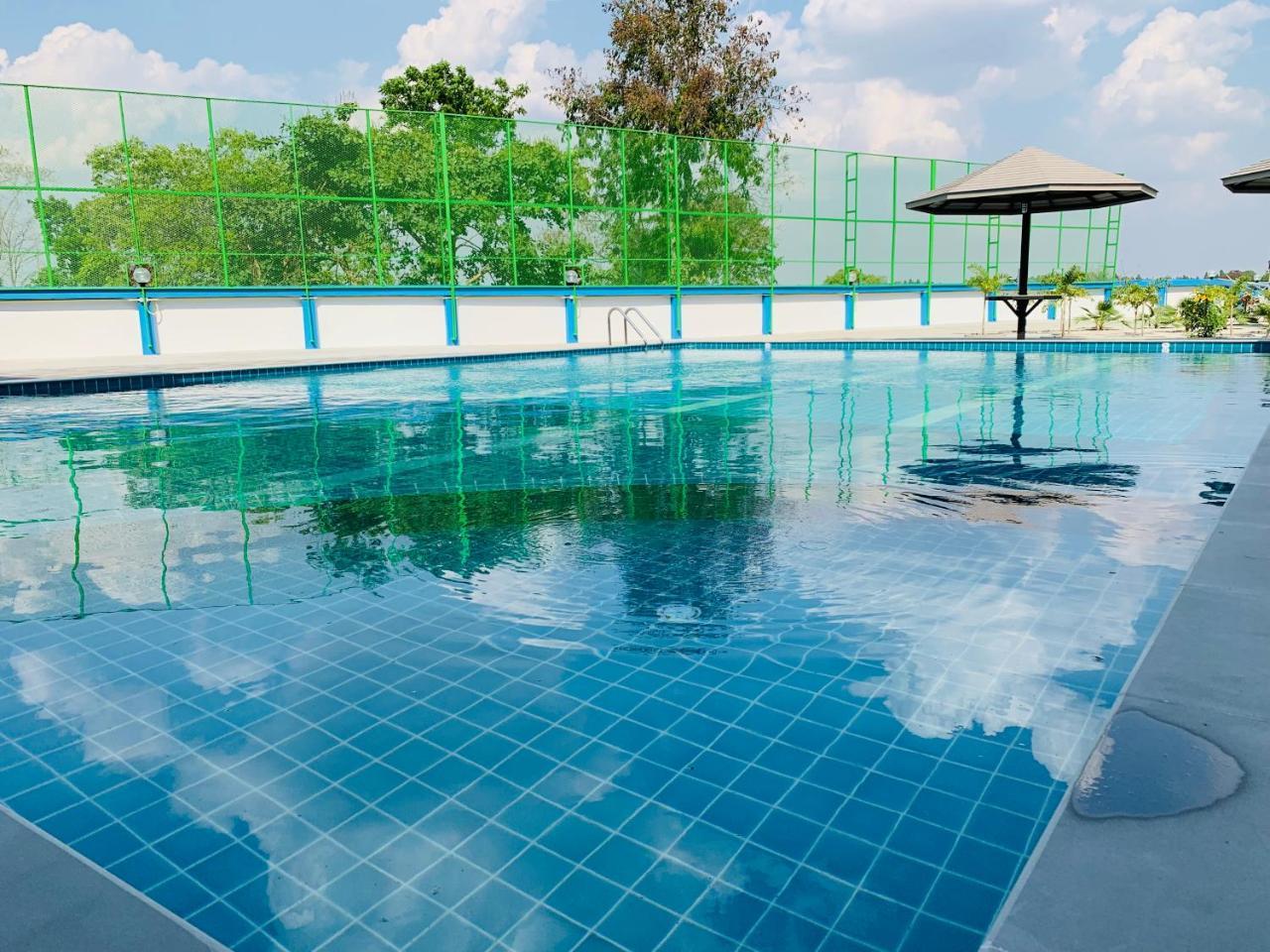 โรงแรมมาลินี Surin Dış mekan fotoğraf