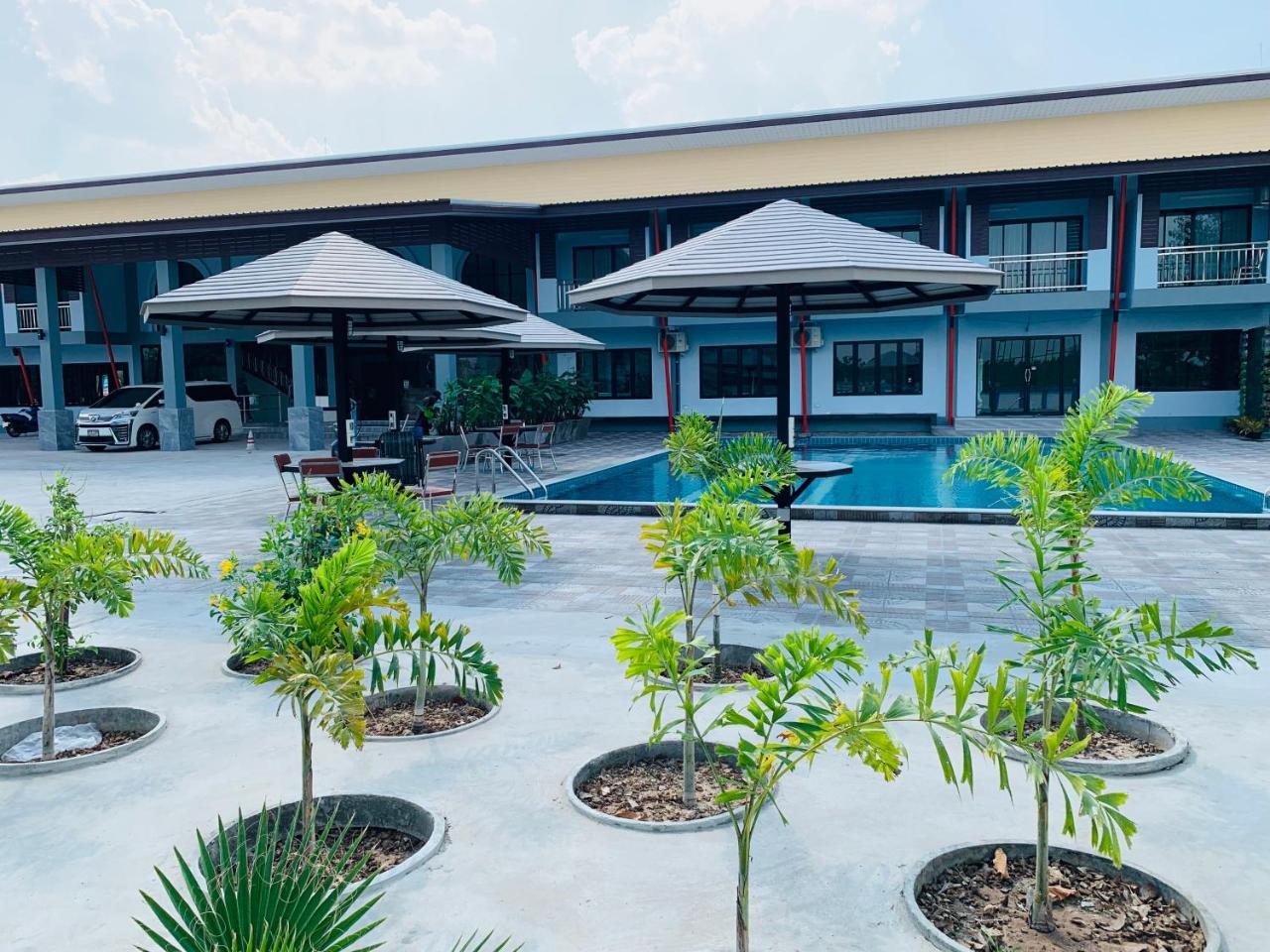 โรงแรมมาลินี Surin Dış mekan fotoğraf
